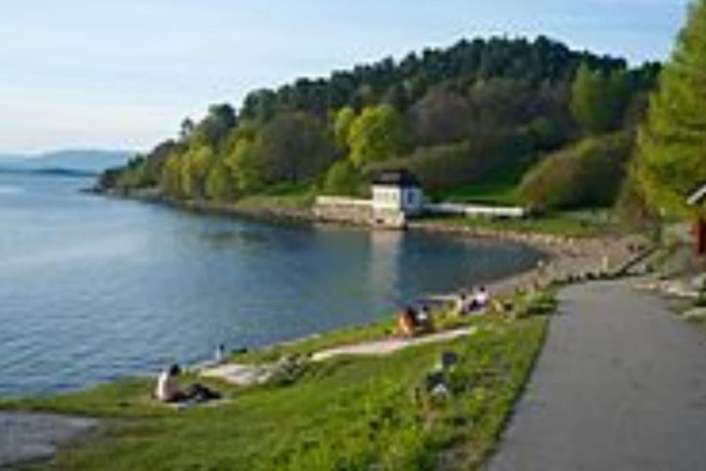 Bedroom In Apartment 12 Minutes To Oslo City By Train Exterior photo